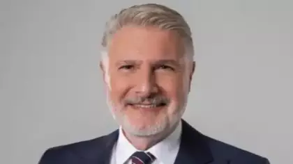YENİ Partili profesör Mevlana'ya atfedilen sözü Can Yücel'in şiiri sandı