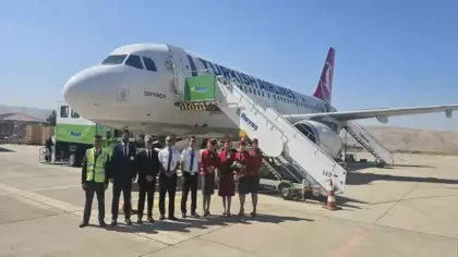 Yenilenen Siirt Havalimanı’na ilk yolcu uçağı indi