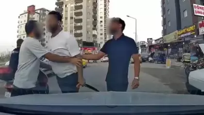Yol verme kavgasında dehşet! Bagajdan testere çıkarıp saldırmaya kalktı