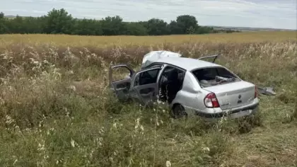 Yoldan çıkan otomobil, takla attı: Yaralılar var